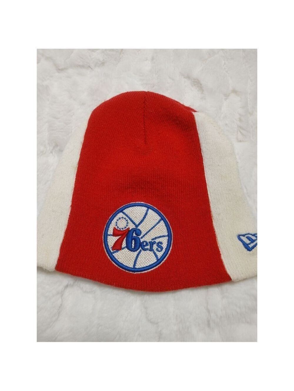 Men's Hardwood Classics Vintage New Era 76ers Beanie One Size Red White